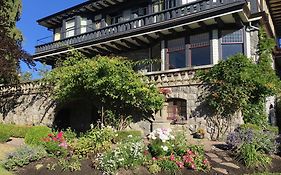 Prior Castle Inn